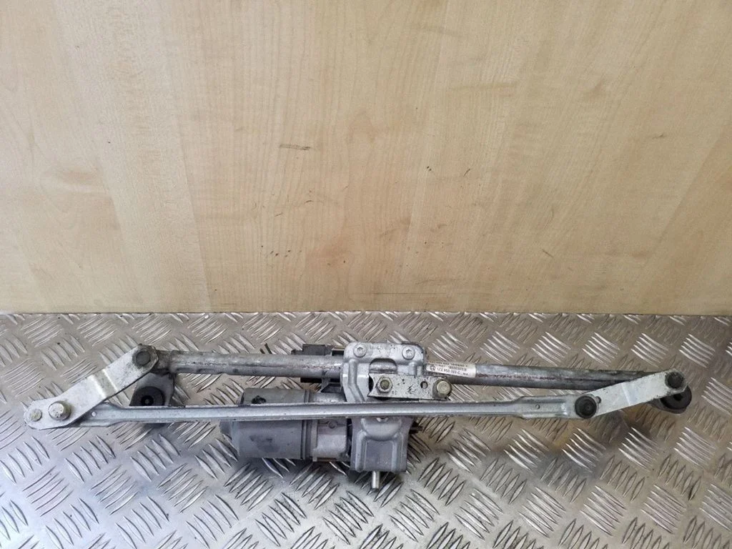 Mechanizm wycieraczek (trapez) 1Z2955023C