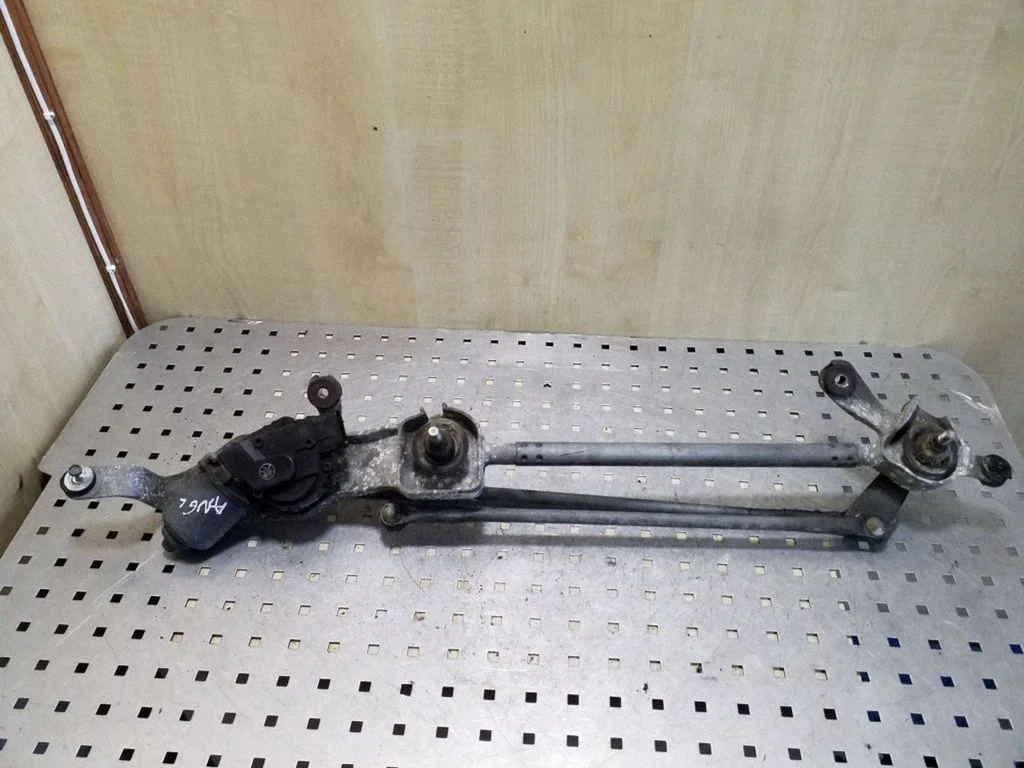 Front wiper linkage 13227393