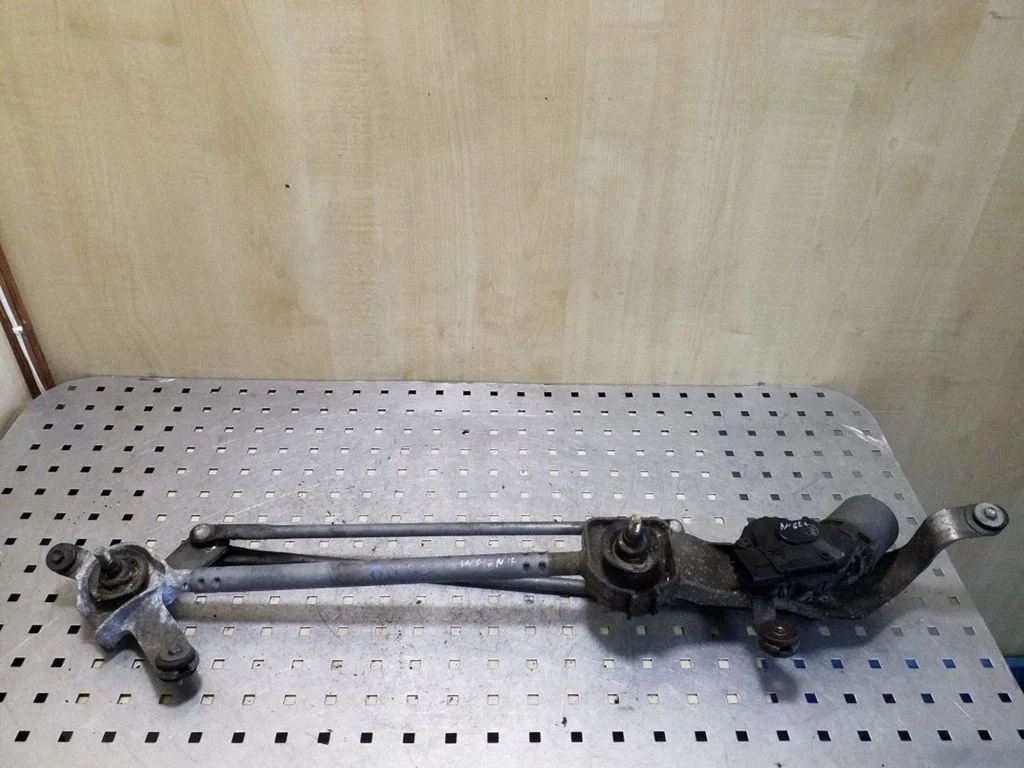 Front wiper linkage – Opel Insignia A (2008-2017)