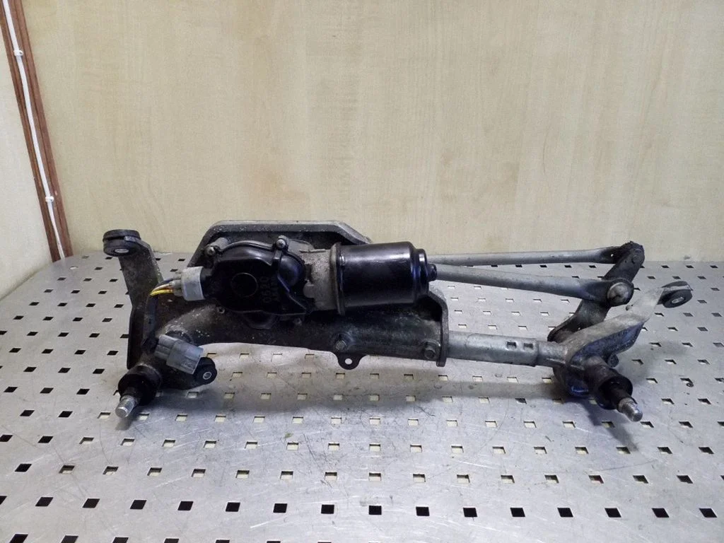 Front wiper linkage