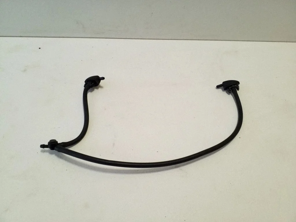 Windshield washer fluid hose – Nissan Qashqai J12 (2021-)