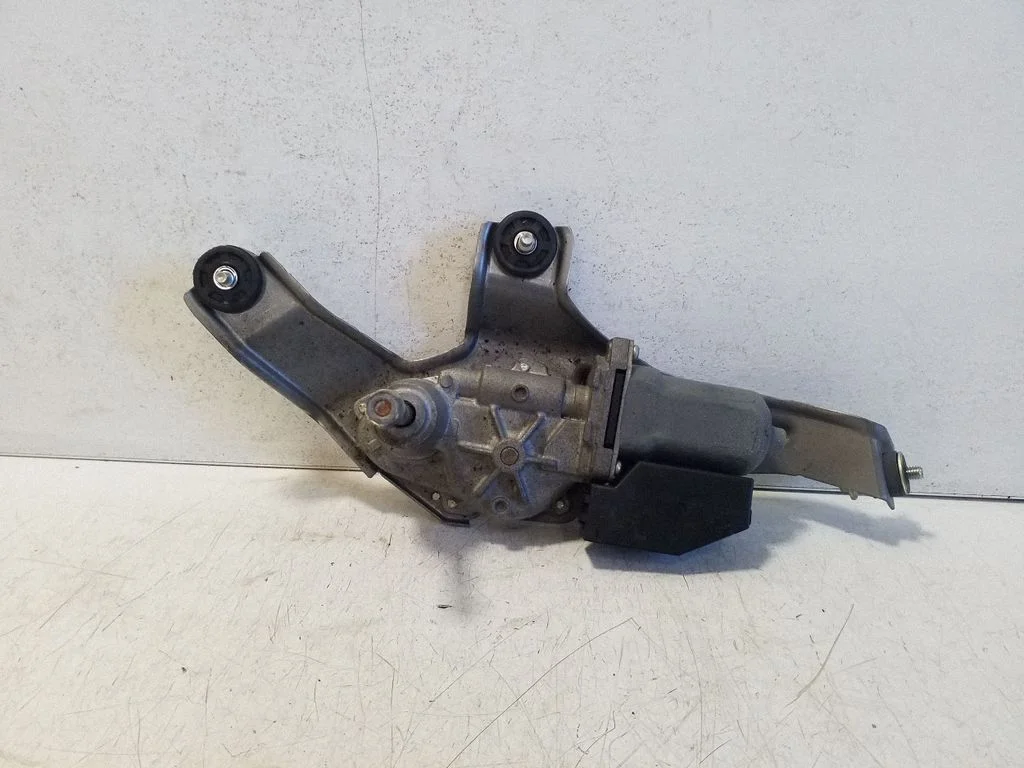 Tagaklaasi kojamehe mootor 8513047021