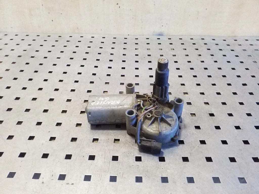Rear window wiper motor – Chrysler Grand Voyager III (1995-2000)