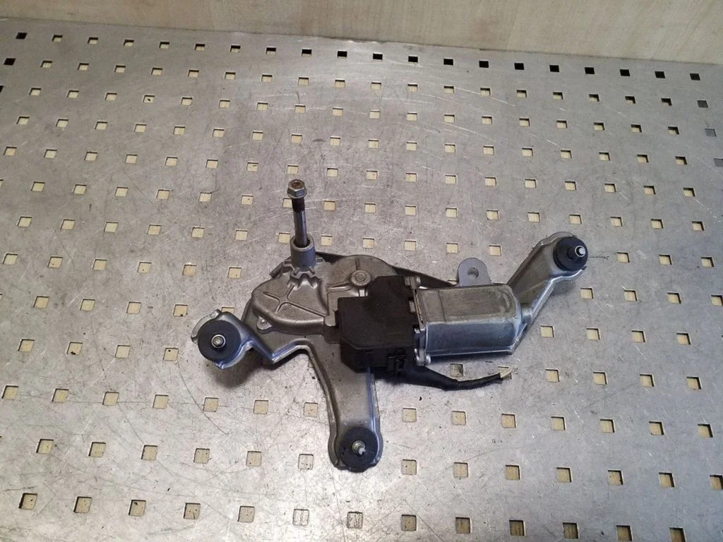 Rear window wiper motor 8513042060