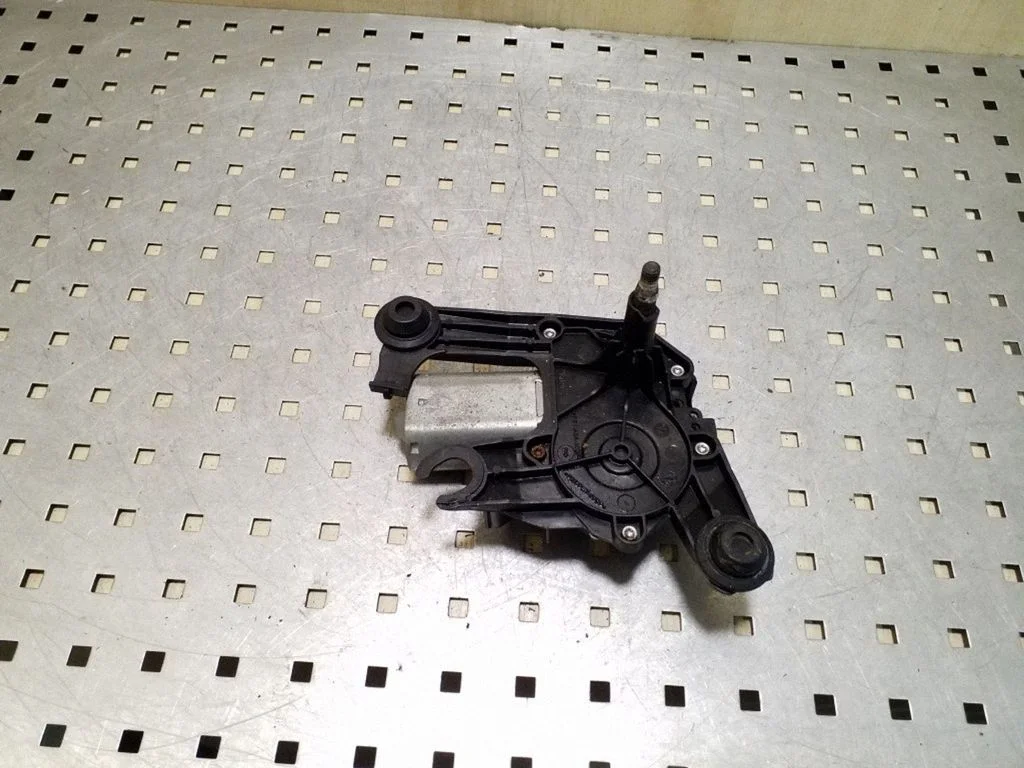 Rear window wiper motor 9680477480