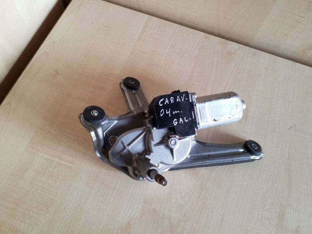 Rear window wiper motor 8513005100
