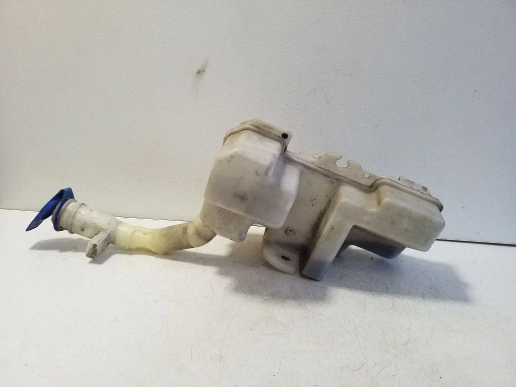 Windshield washer fluid reservoir/tank 8U0955451K