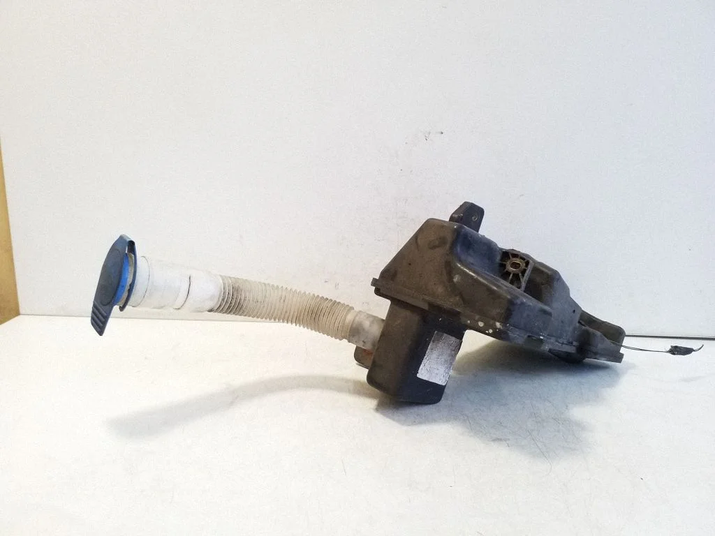 Zbiorniczek spryskiwacza 5N0955453G