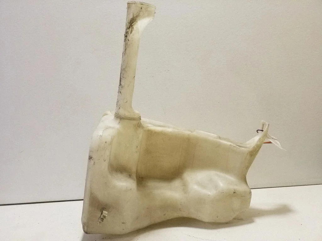 Windshield washer fluid reservoir/tank 701955453A