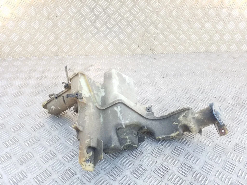 Windshield washer fluid reservoir/tank 3C0955453