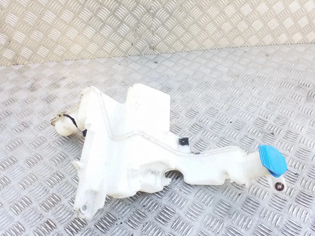 Windshield washer fluid reservoir/tank 3C0955453