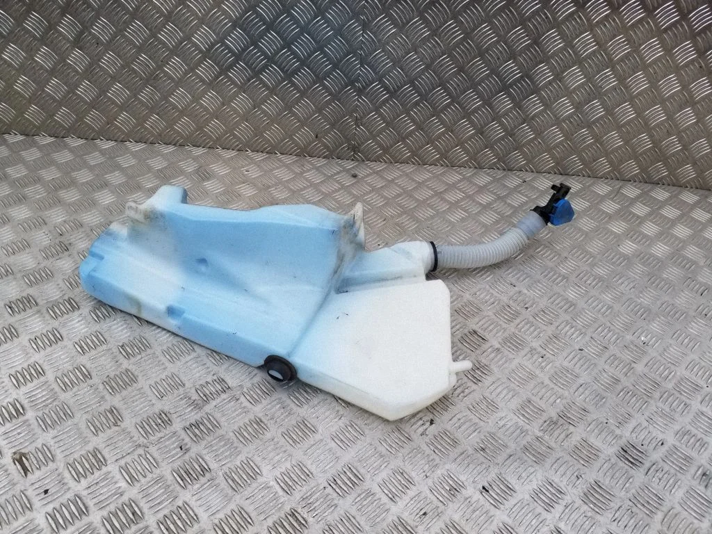 Windshield washer fluid reservoir/tank – Jaguar XE (2015-)