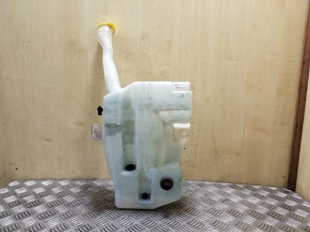 Windshield washer fluid reservoir/tank CV4413K175AE