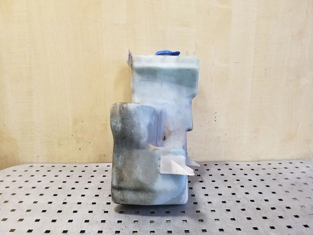 Windshield washer fluid reservoir/tank 4A0955453B