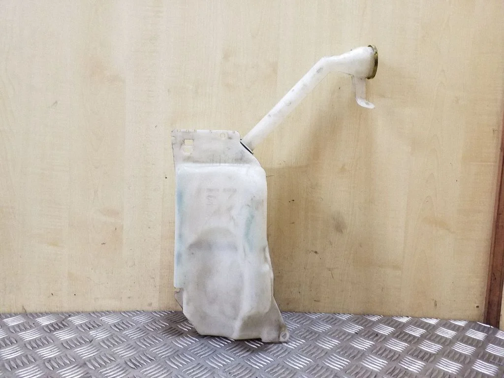 Windshield washer fluid reservoir/tank 28910JD000