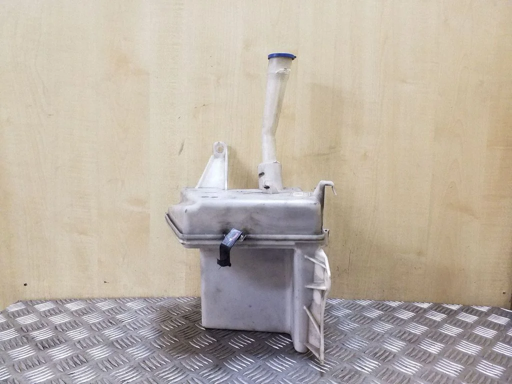 Windshield washer fluid reservoir/tank 8531005141