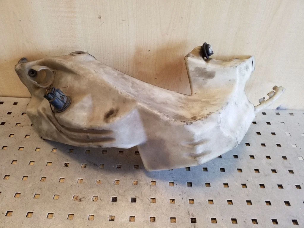Windshield washer fluid reservoir/tank 8E5955451J