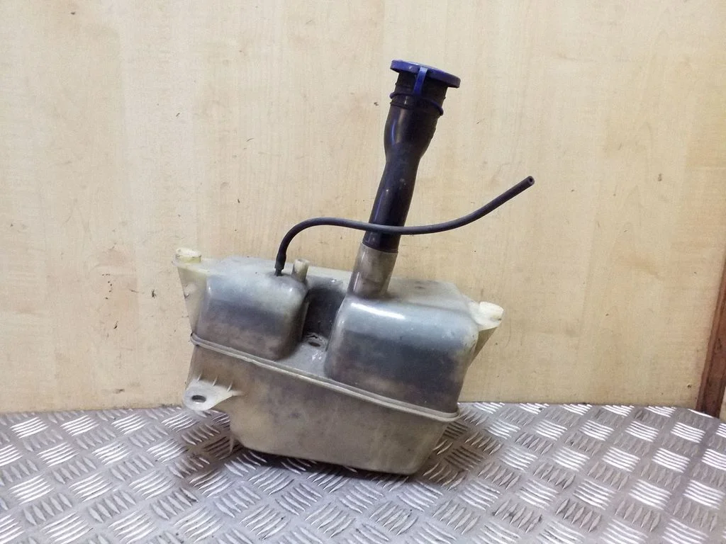 Klaasipesuvedeliku paak 9190692