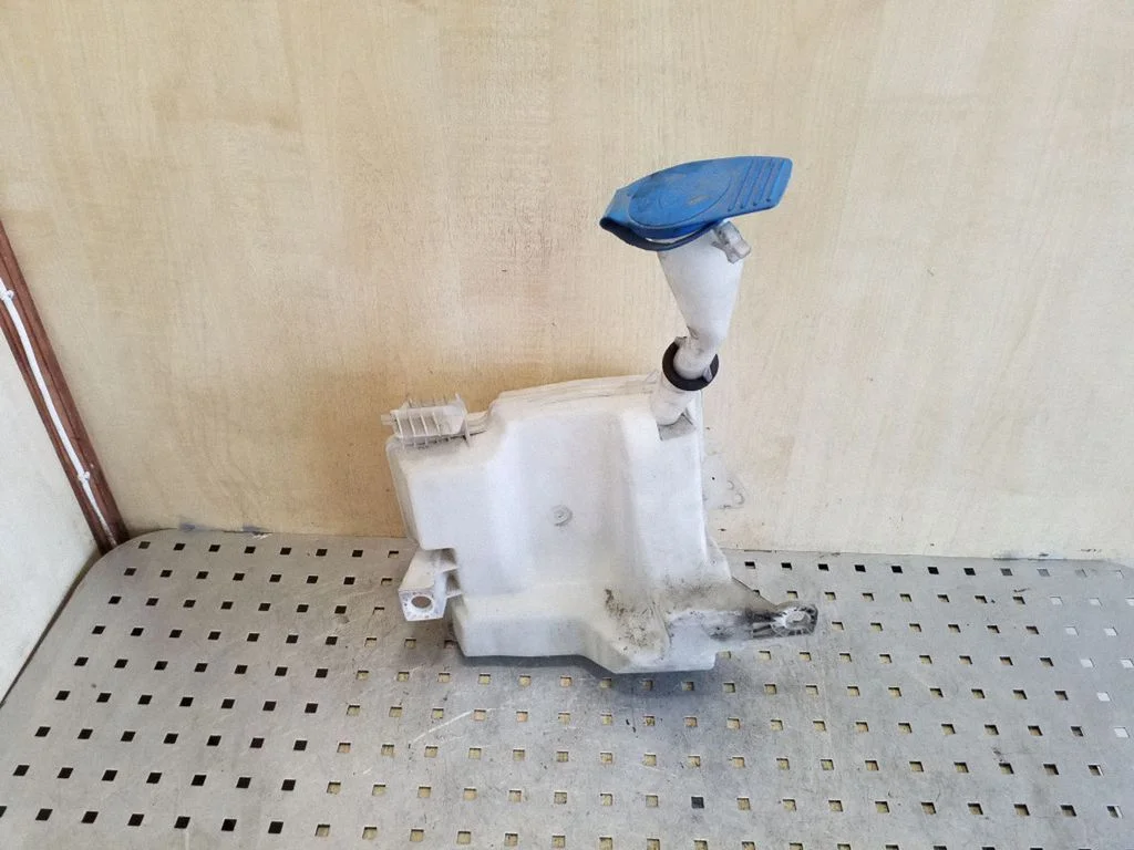 Klaasipesuvedeliku paak BV6117B613A