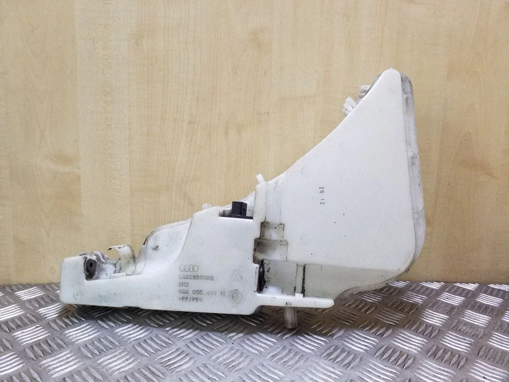 Windshield washer fluid reservoir/tank – Audi A6 S6 C7 4G (2011-2018)