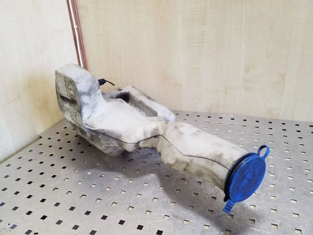 Windshield washer fluid reservoir/tank A9068690220