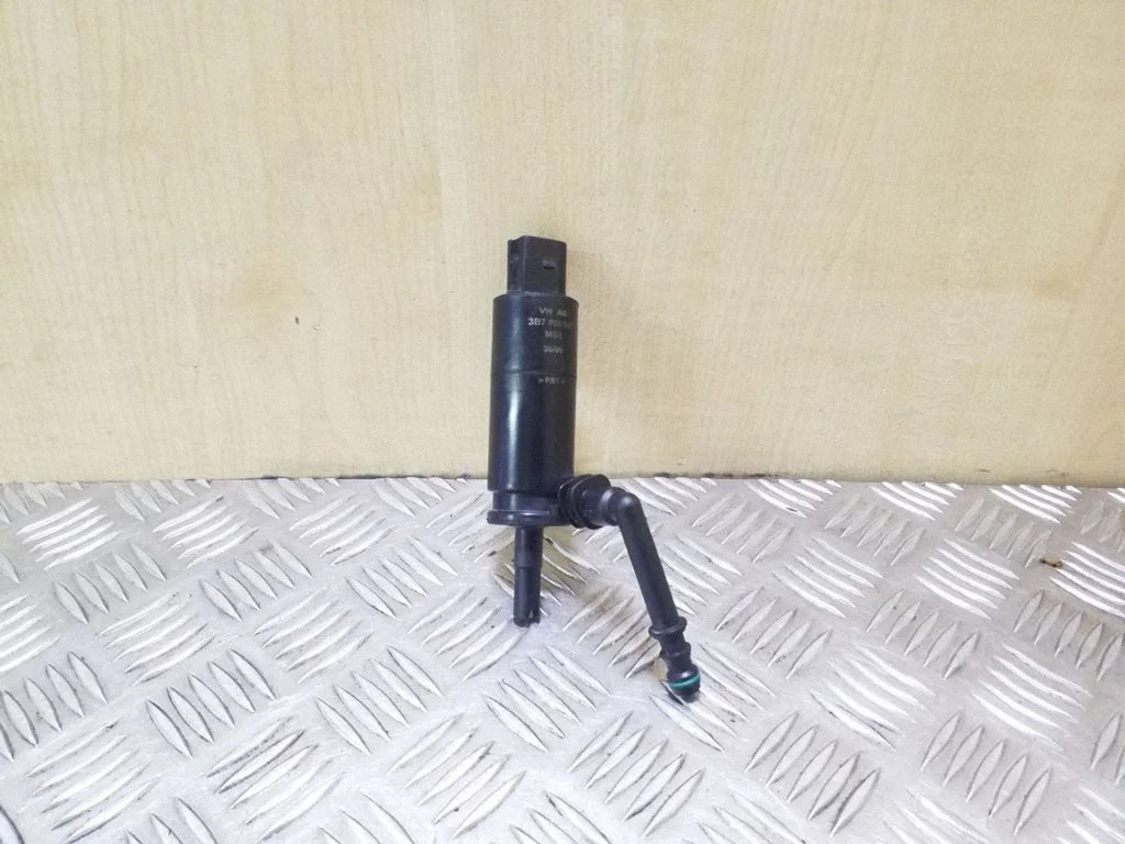 Tulepesuvedeliku pump 3B7955681