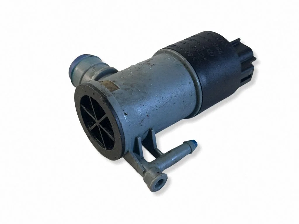 Windscreen/windshield washer pump 85330F4050