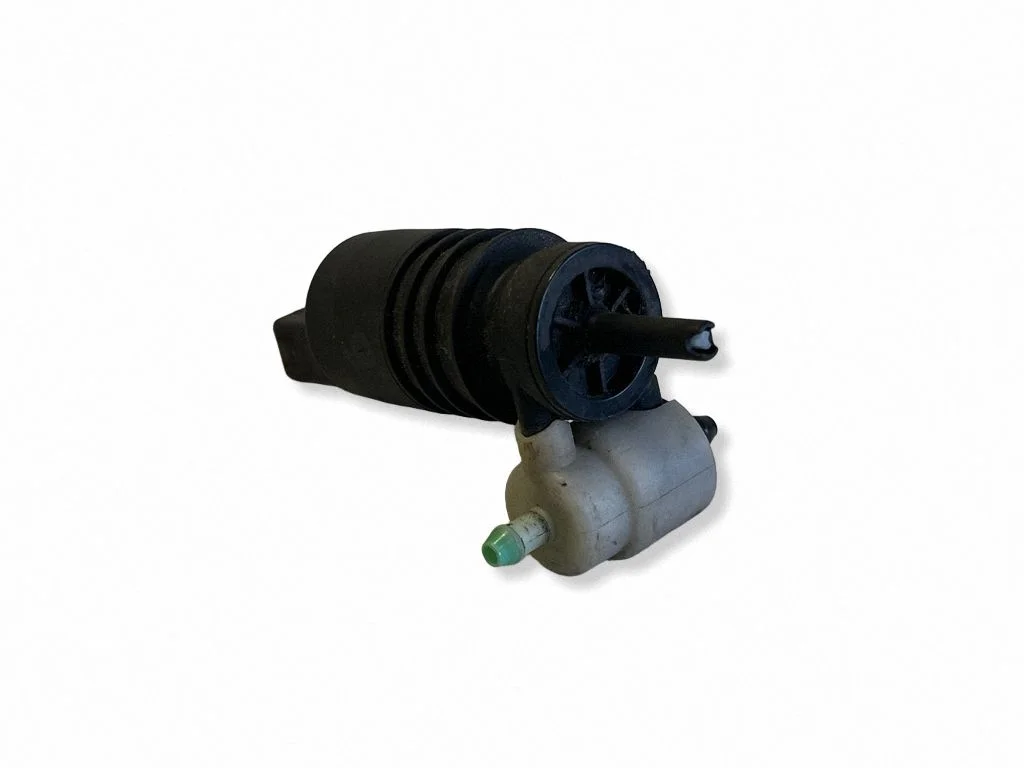 Windscreen/windshield washer pump