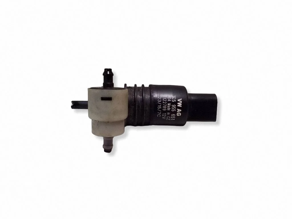 Windscreen/windshield washer pump 1K6955651
