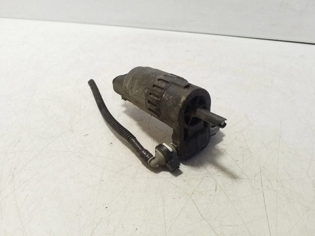 Windscreen/windshield washer pump 1T0955651A