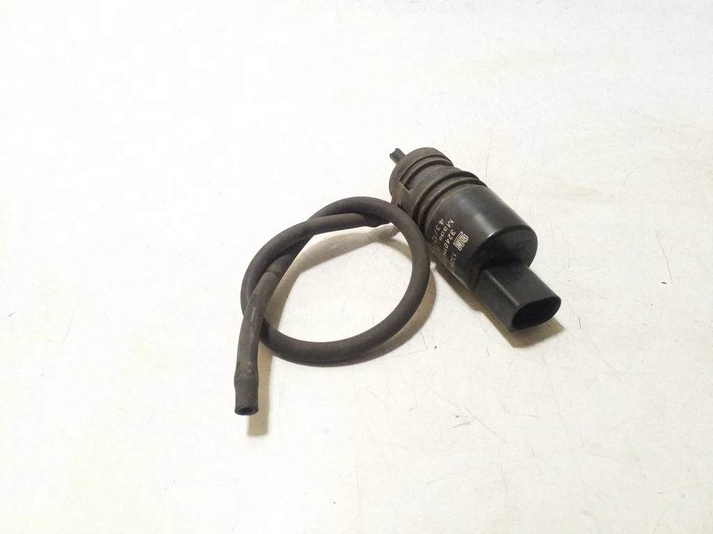 Windscreen/windshield washer pump 3240115