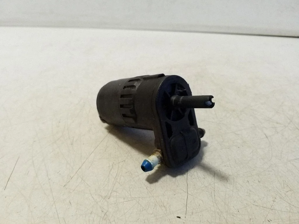 Klaasipesuvedeliku pump (klaaside) D2831