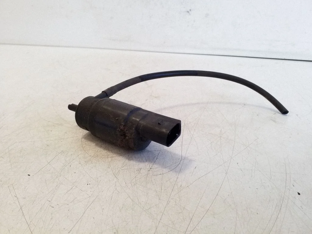 Windscreen/windshield washer pump 504015670