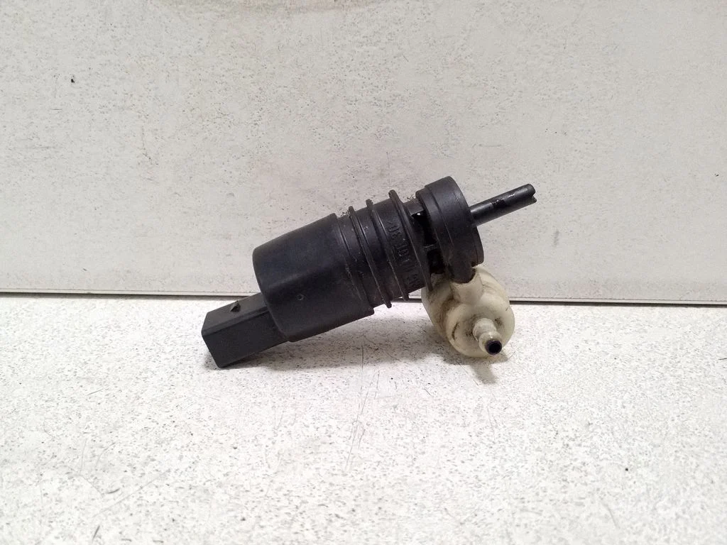 Klaasipesuvedeliku pump (klaaside) 1K6955651
