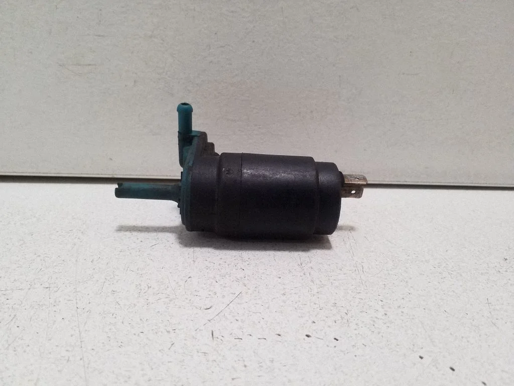 Windscreen/windshield washer pump 333955651