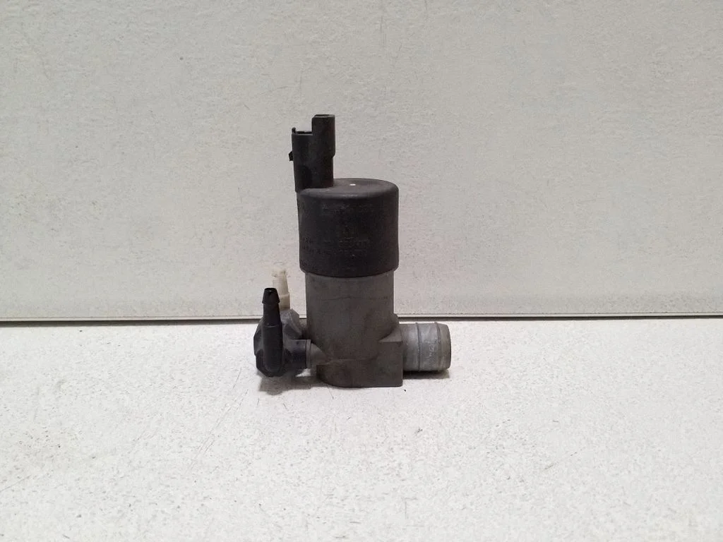 Windscreen/windshield washer pump 9641553980 – Nissan Pathfinder R51 (2005-2012)