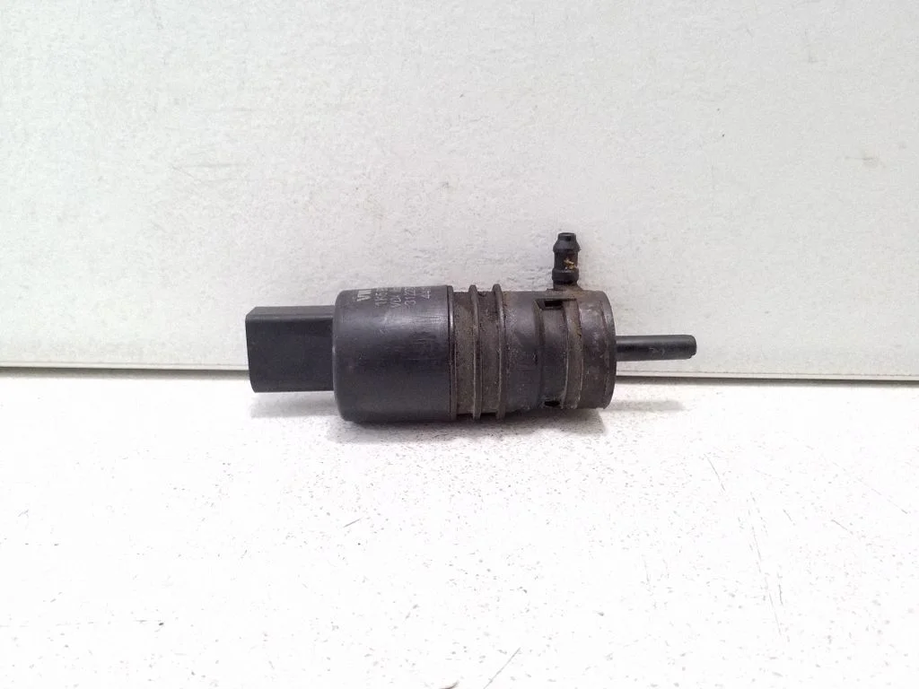 Windscreen/windshield washer pump 1K5955651