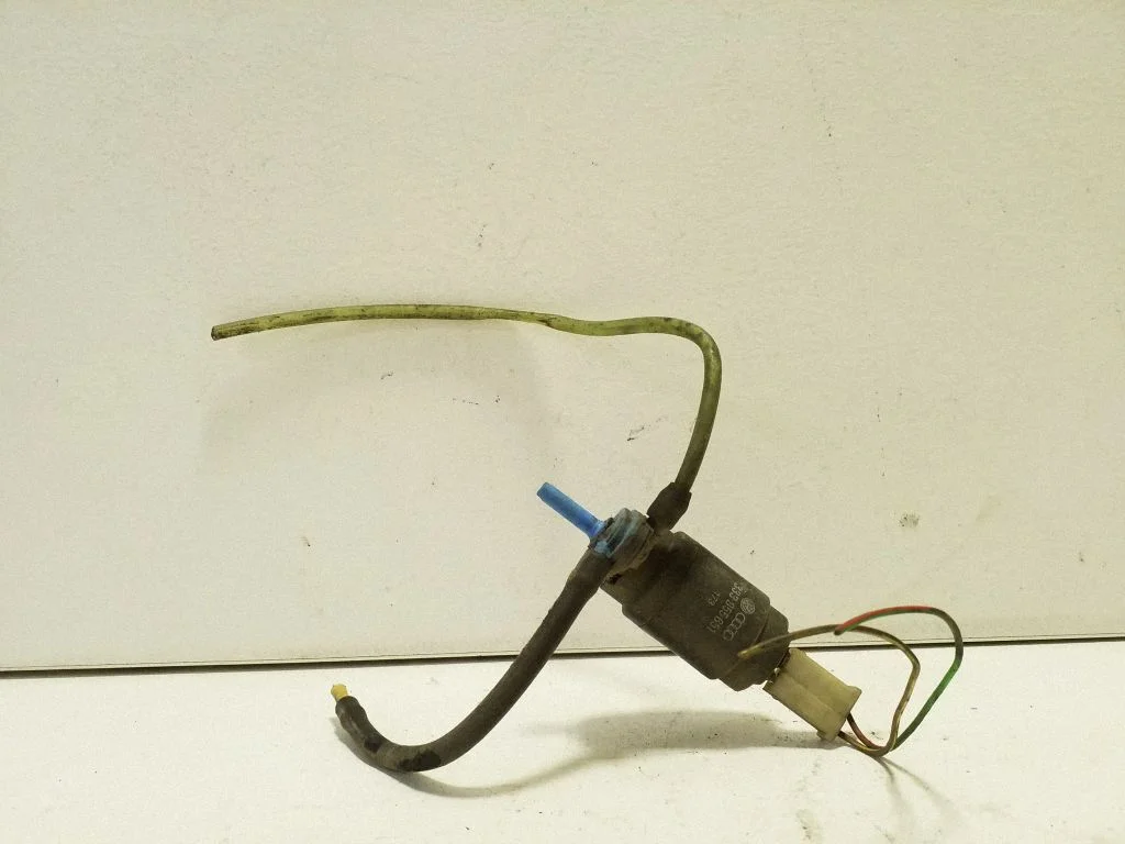 Windscreen/windshield washer pump 333955651