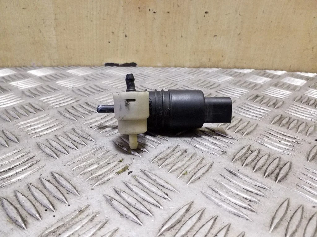 Klaasipesuvedeliku pump (klaaside)
