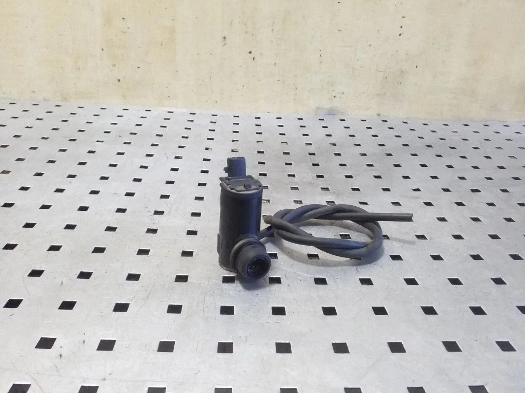 Klaasipesuvedeliku pump (klaaside) 985102S100