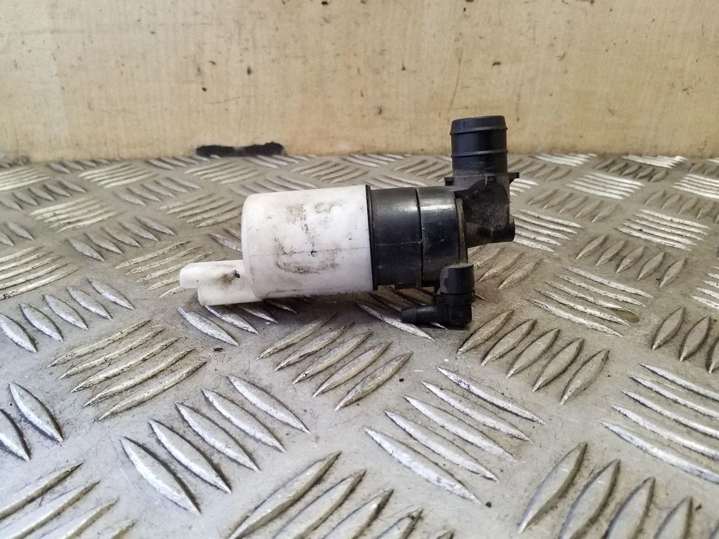 Windscreen/windshield washer pump 8200067015