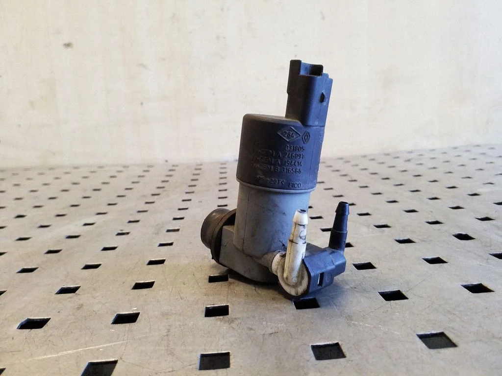 Windscreen/windshield washer pump 9641553880