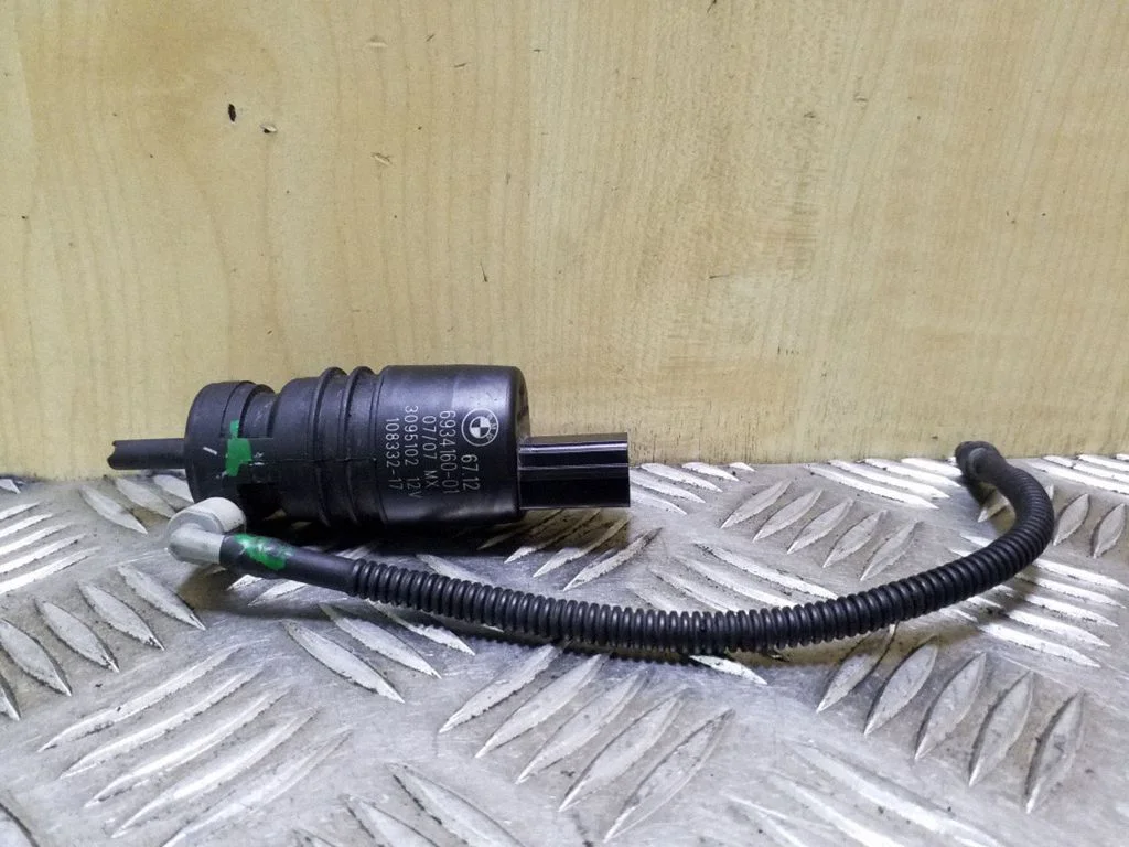 Klaasipesuvedeliku pump (klaaside) 693416001