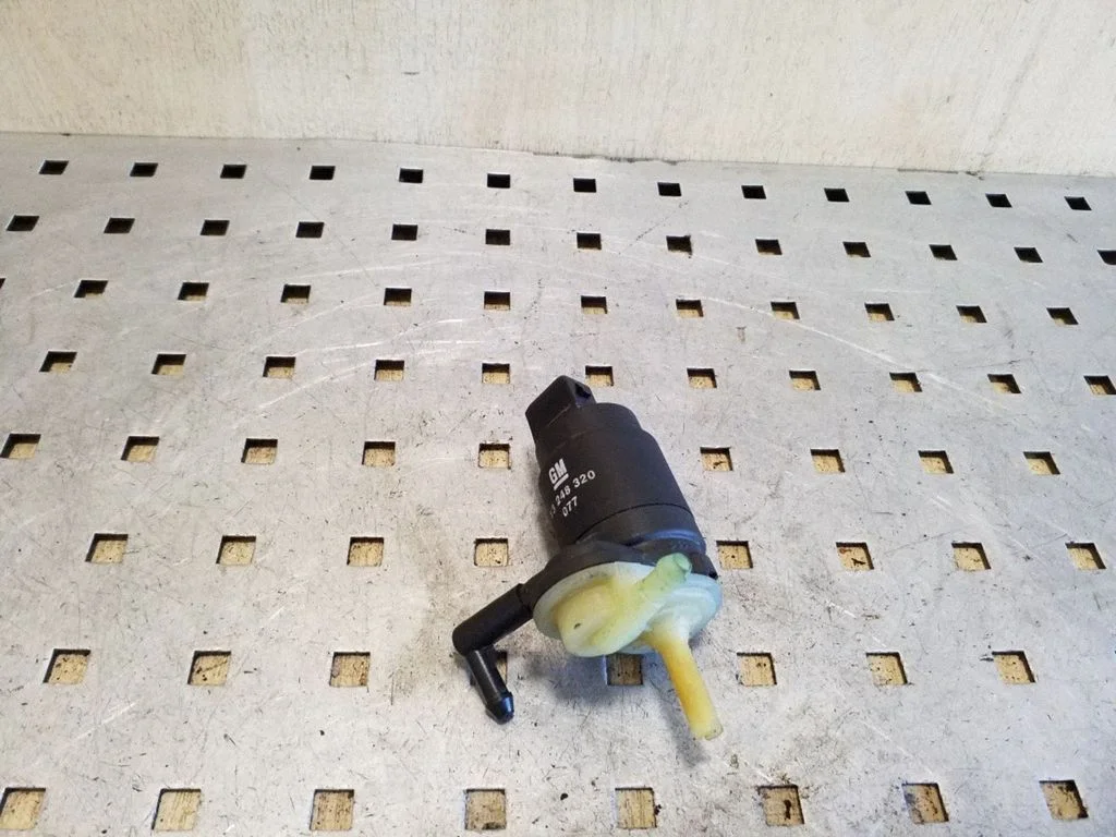 Klaasipesuvedeliku pump (klaaside) 13248320