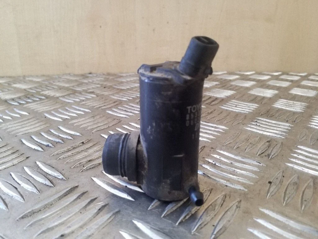Klaasipesuvedeliku pump (klaaside) 8533060140