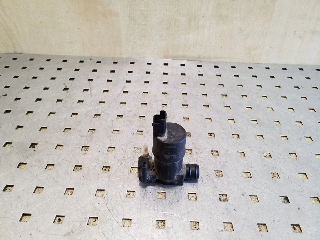 Klaasipesuvedeliku pump (klaaside) 9641553880