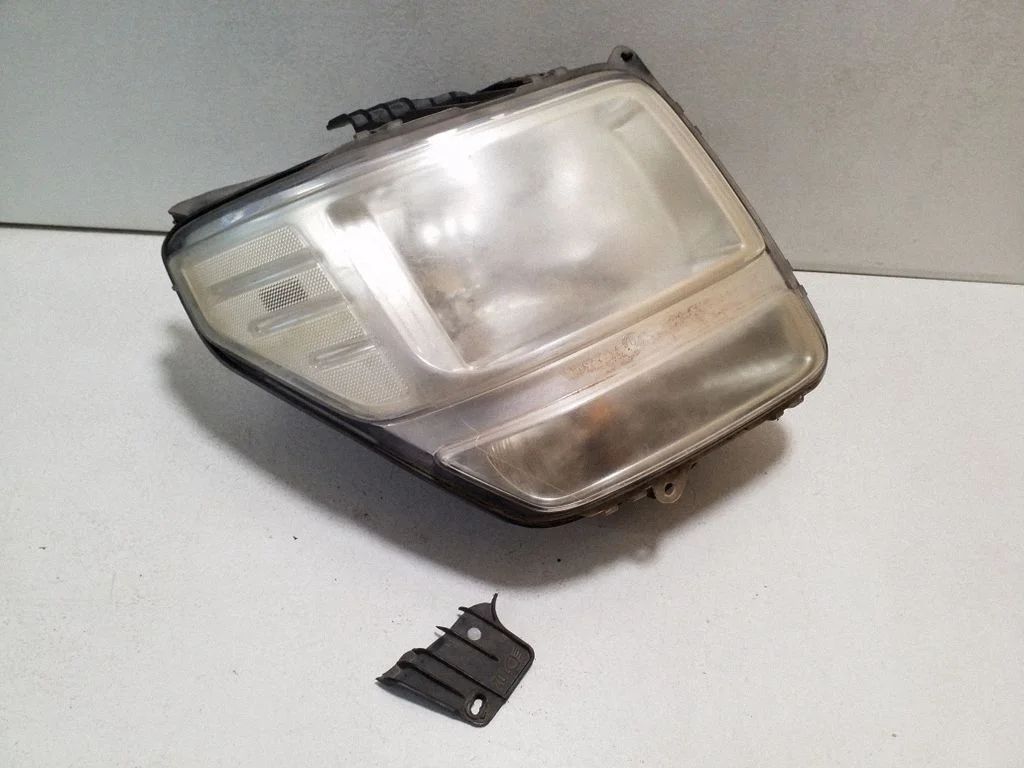 Headlight/headlamp 55157236AD