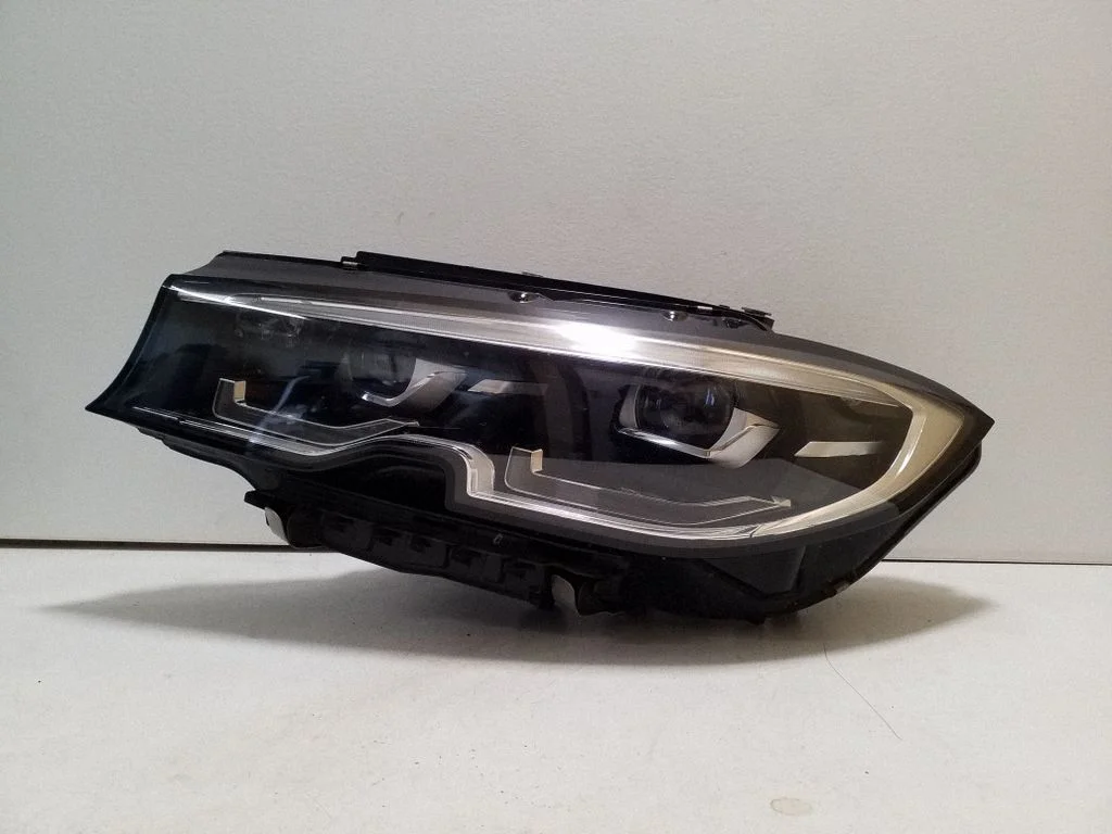 Headlight/headlamp 030110663309