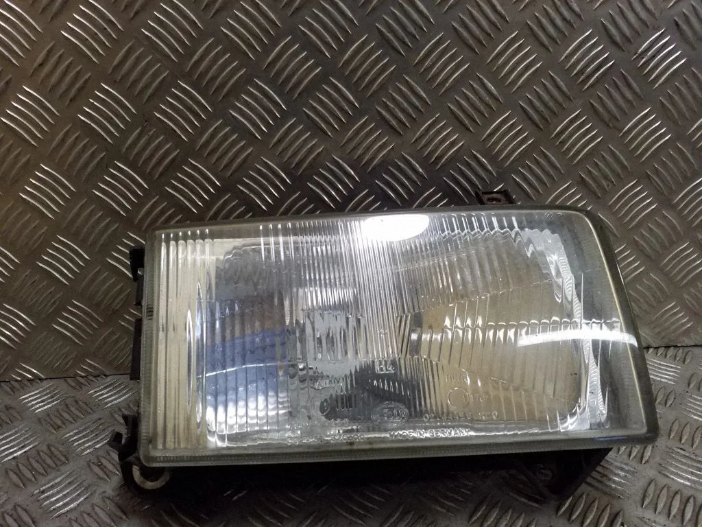 Headlight/headlamp 0244438