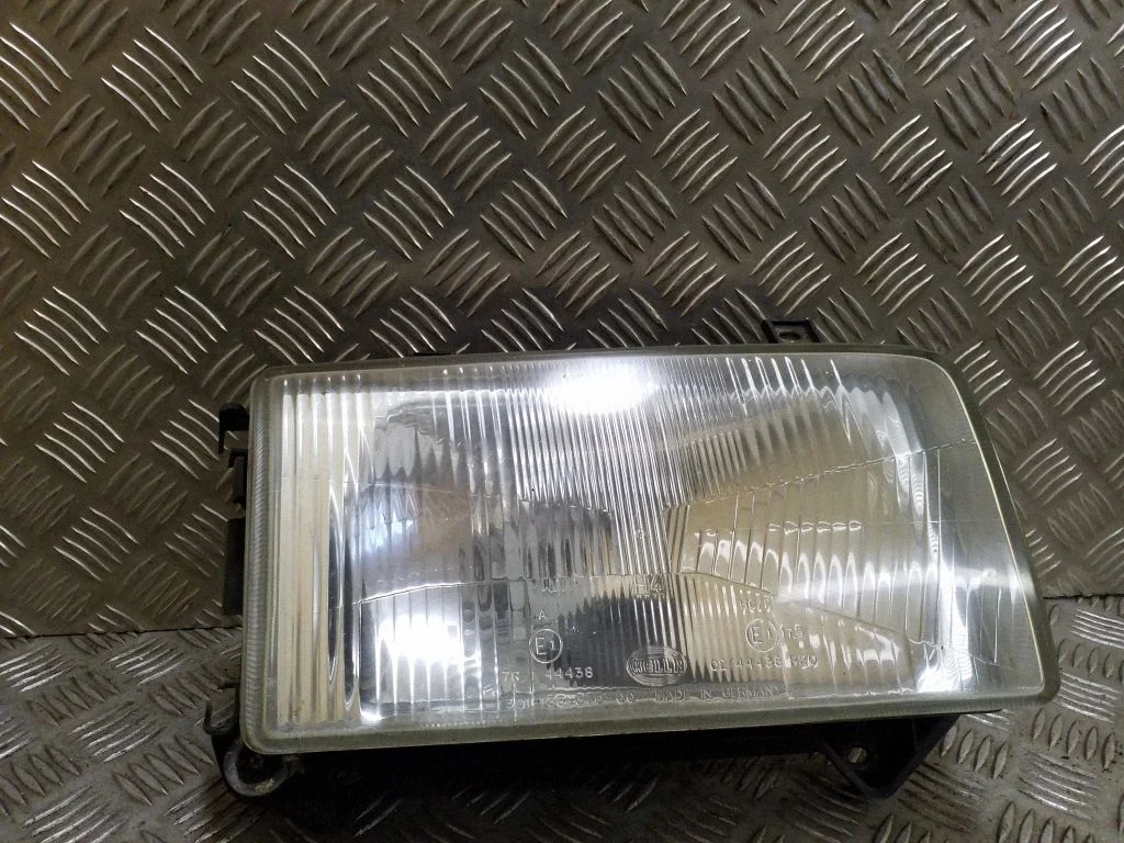 Headlight/headlamp 0244438